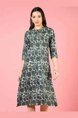 V-Mart Women Printed Sequinned Kurta