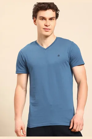 Benetton V-Neck Regular Fit T-Shirt
