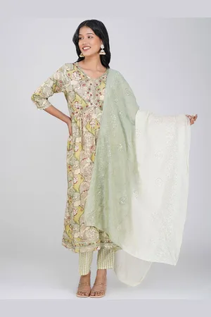 Charitra Women Floral Printed Regular Kurti with Trousers & With Dupatta