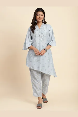DIVASTRI Women Printed Regular Kurta with Trousers