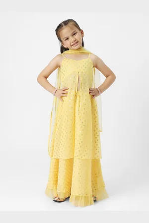 Nauti Nati Girls Printed Foil Print Sleeveless Ready to Wear Lehenga & Blouse With Dupatta