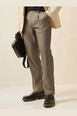 The Bear House Men Solid Regular Fit Trouser