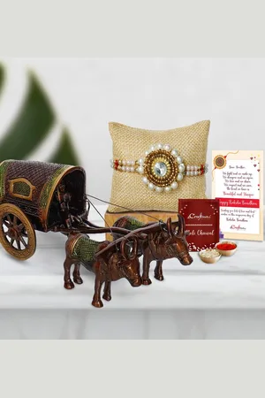 eCraftIndia White & Gold-Toned Rakhi Gift Set