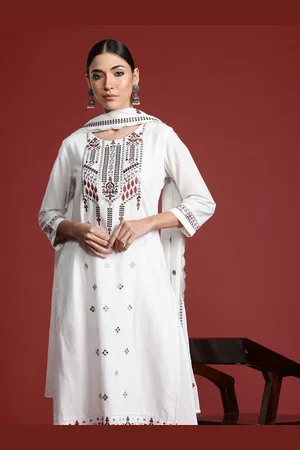 Indo Era Floral Embroidered Thread Work Pure Cotton Kurta with Trousers & With Dupatta