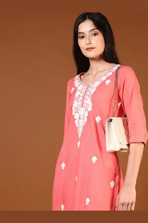 V-Mart Women Floral Embroidered Kurta