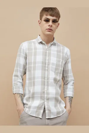 Lifestyle Men Slim Fit Opaque Checked Casual Shirt