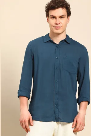 Benetton Regular Fit Opaque Casual Shirt
