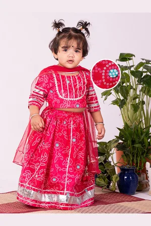 Vastramay Girls Bandhani Printed Gotta Patti Ready to Wear Lehenga & Blouse With Dupatta
