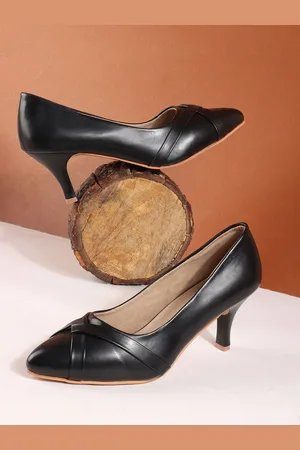 LAVIE PU Kitten Sandals