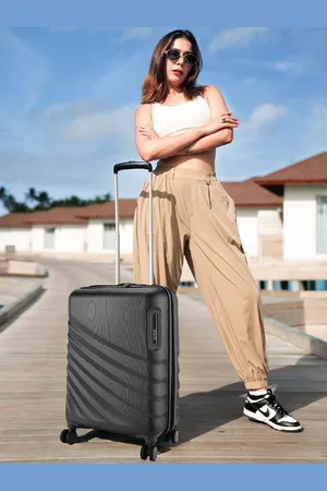 Safari Polaris Pro Set Of 3 Hard-Sided Trolley Suitcase