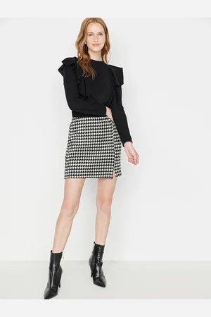 Trendyol Women Black & White Checked Pure Cotton Wrap Mini Skirt