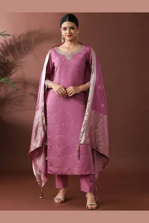 Jaipur Women Floral Embroidered Regular Sequinned Kurta with Trousers & With Dupatta
