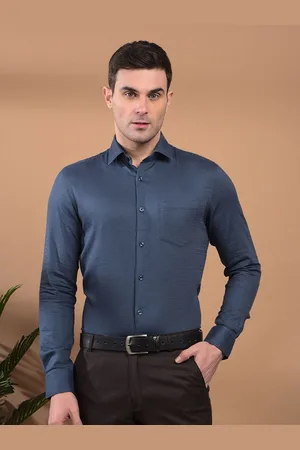 Cobb Men Slim Fit Spread Collar Textured Cotton Formal Shirt