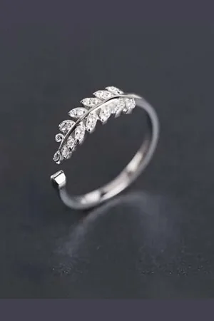 DressBerry Silver-Plated C-Z Studded Leaf Ring Silver
