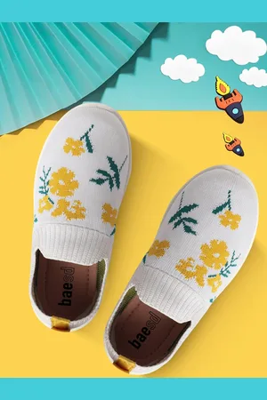 BAESD Boys Woven Design Slip-On Lightweight Sneakers