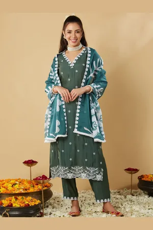 Colors  of Earth Women Embroidered Regular Kurta with Trousers & With Dupatta