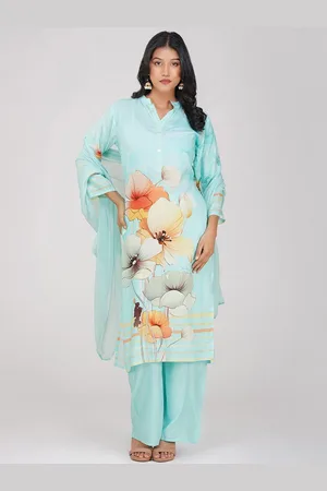 Charitra Women Floral Printed Regular Kurti with Palazzos