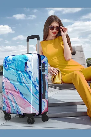 Safari Hue Printed Poly Carbonate Small Hard Trolley Bag - 55 cm