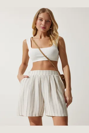 Happiness istanbul Women Striped Mid Rise Pure Cotton Shorts