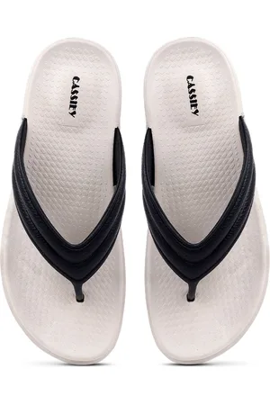CASSIEY Women Rubber Slip-On