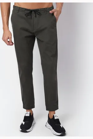CANTABIL Men Olive Green Solid Cotton Relaxed Fit Joggers
