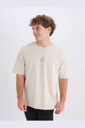 DeFacto Men Pockets T-shirt