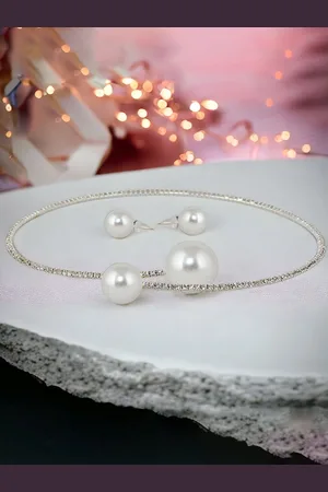 Lucky Jewellery Silver-Plated CZ-Studded Hasli Necklace Set With Earrings