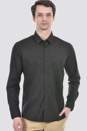 NUMERO UNO Men Solid Regular Fit Shirt