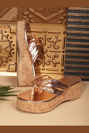 Retro Walk Women Wedge Sandals