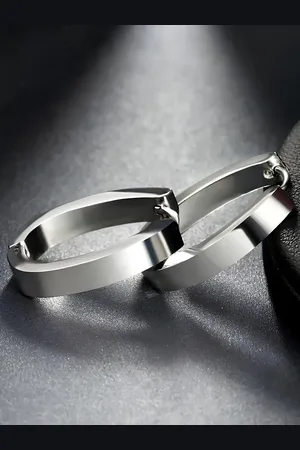 KARISHMA KREATIONS Silver-Plated Circular Hoop Earrings