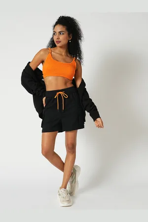 Globus Women Black Woven Mid-Rise Cargo Shorts