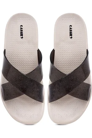 CASSIEY Women Rubber Slip-On