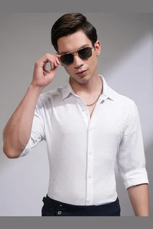 Highlander Men Spread Collar Textured Cotton Formal Shirt