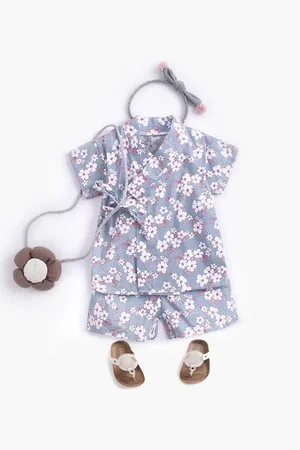 LULU & SKY Girls Printed Shirt with Shorts