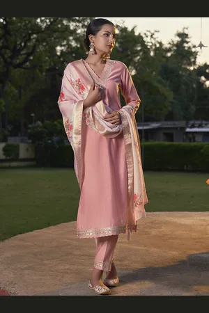 Colors  of Earth Women Ethnic Motifs Embroidered Regular Kurta with Trousers & With Dupatta