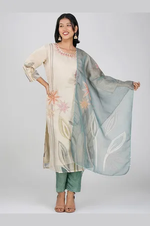 Charitra Women Floral Printed Regular Beads and Stones Kurta with Trousers & With Dupatta
