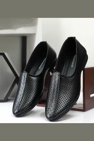 Provogue Men Textured Loafers