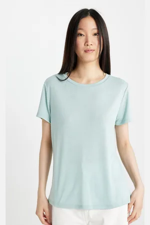 DeFacto Women Pockets T-shirt