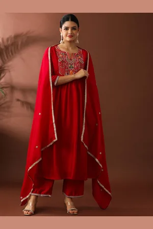 Jaipur Women Floral Yoke Design Layered Sequinned Kurta with Trousers & With Dupatta