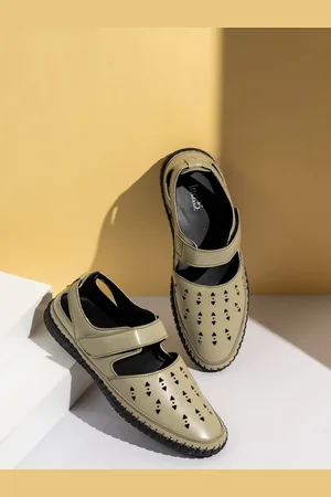 Inc 5 Women Laser Cuts Round Toe Loafers