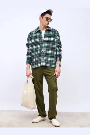 Styli Men Oversized Straight Leg Joggers with Cargo Pockets