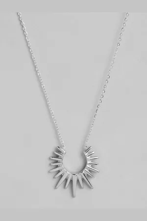 DressBerry Spiked Necklace
