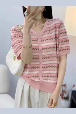 Stylecast Women V-Neck T-shirt
