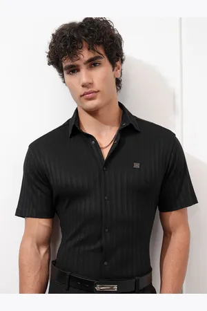 Highlander Men Knitted Slim Fit Clean Finish Shirt