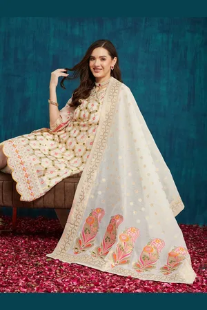 RAJGRANTH Geometric Woven Design Regular Chanderi Silk Straight Kurta & Trouser & Dupatta