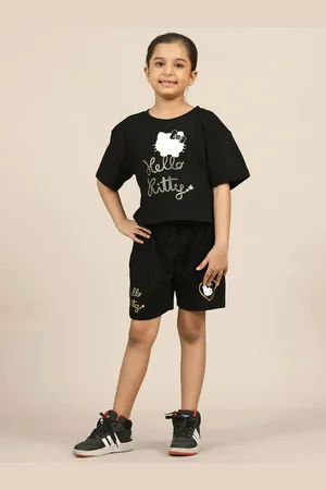 Kidsville Girls Hello Kitty Printed Pure Cotton T-Shirt & Shorts