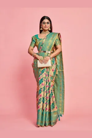 Mimosa Ethnic Motifs Woven Design Zari Kanjeevaram Saree