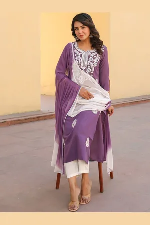 DIVASTRI Floral Embroidered Thread Work Straight Kurta With Trousers & Dupatta