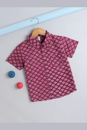 The Magic Wand Boys Comfort Fit Spread Collar Floral Printed Cotton Casual Shirt