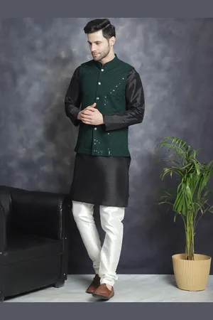 Jompers Floral Embroidered Sequinned Straight Kurta & Pyjama With Nehru Jacket
